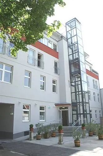 ***  Hahn Hotel Vienna Austria
