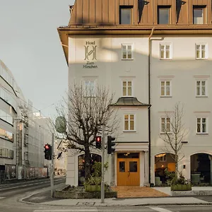 https://apartments-zum-hirschen.saalbachhinterglemmhotels.com