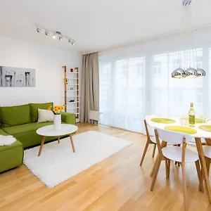 Apartment Rafael Kaiser - Aurea - Contactless 24h Check-in -, Wien
