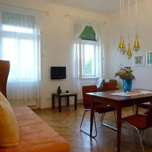 Apartahotel Haus Max, Viena