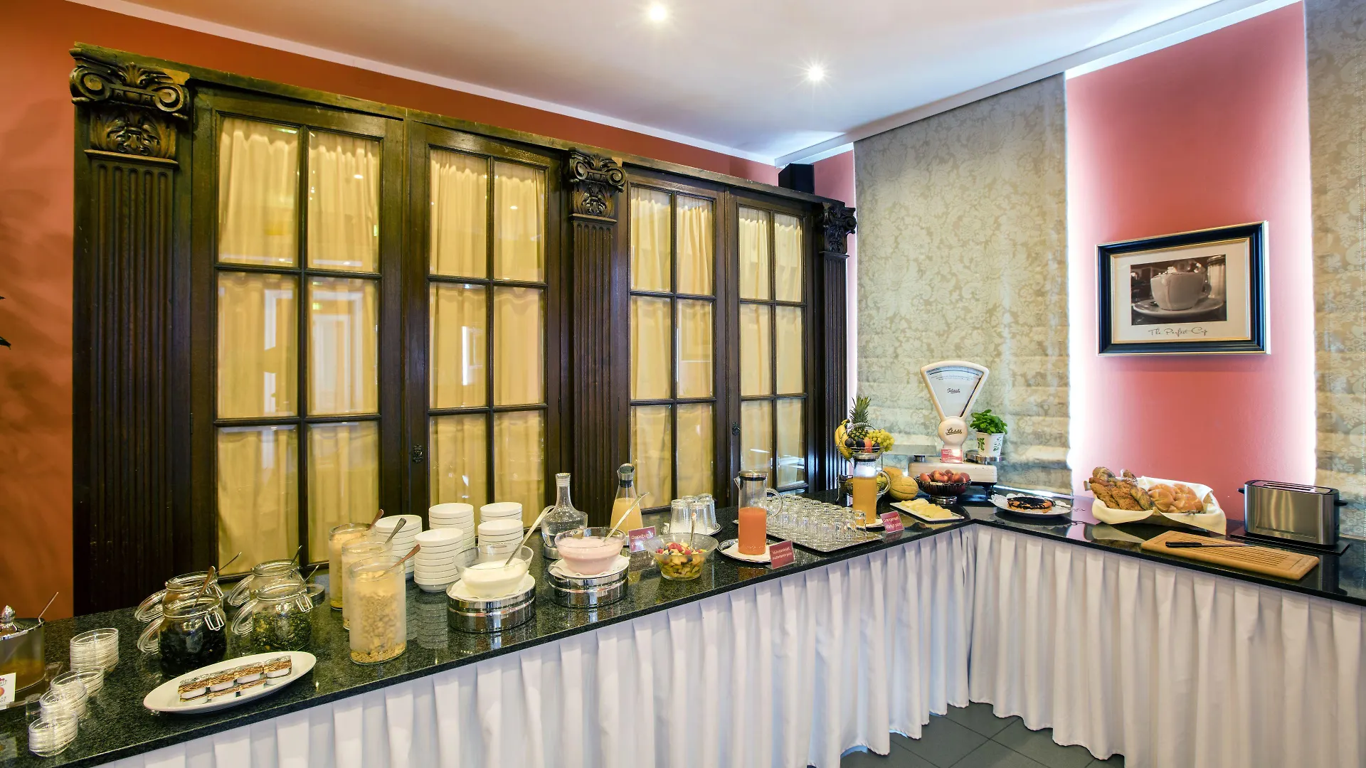 Hahn Hotel Vienna 3*,  Austria